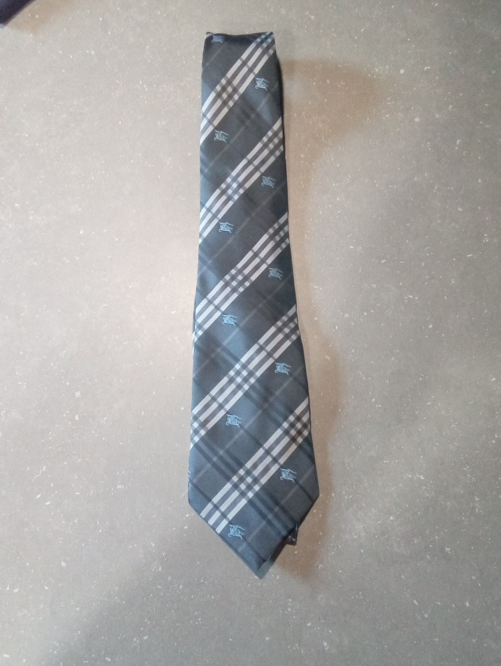 Burberry Handmade 100% Silk Tie.